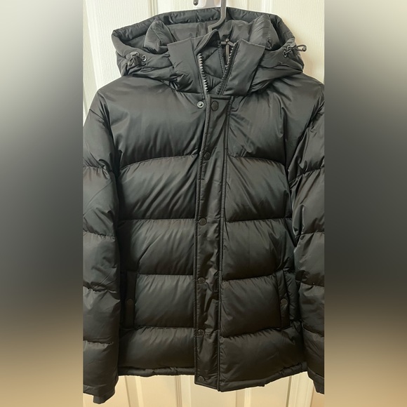 Aritzia Super Puff Satin Flex Black XS *NWOT* - Picture 5 of 10